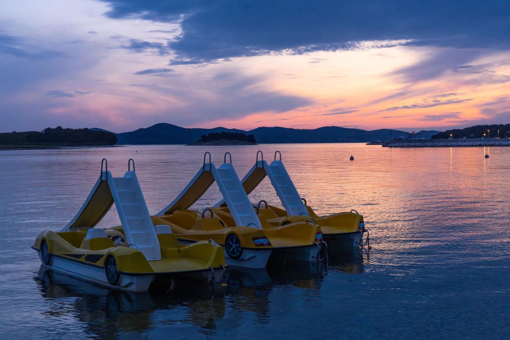 Sunset Pakostane